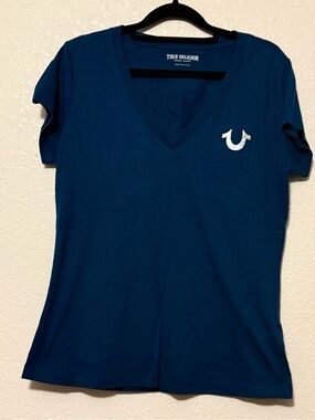 True Religion Women's Teal V‑Neck Logo Tee